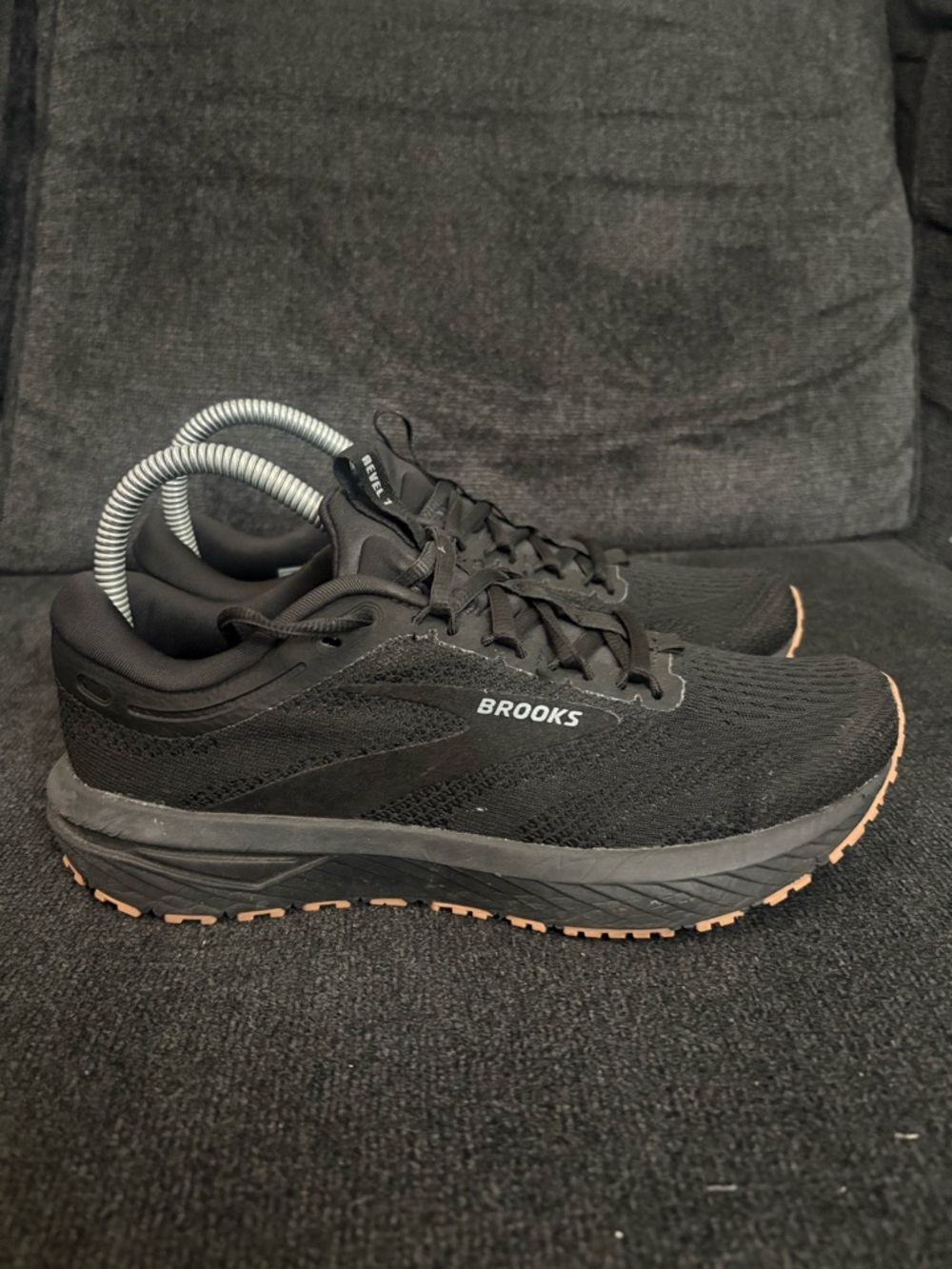 Brooks Revel 7 Shoes Womens 8 Black Running Sneakers Road Gym 1204241B072
